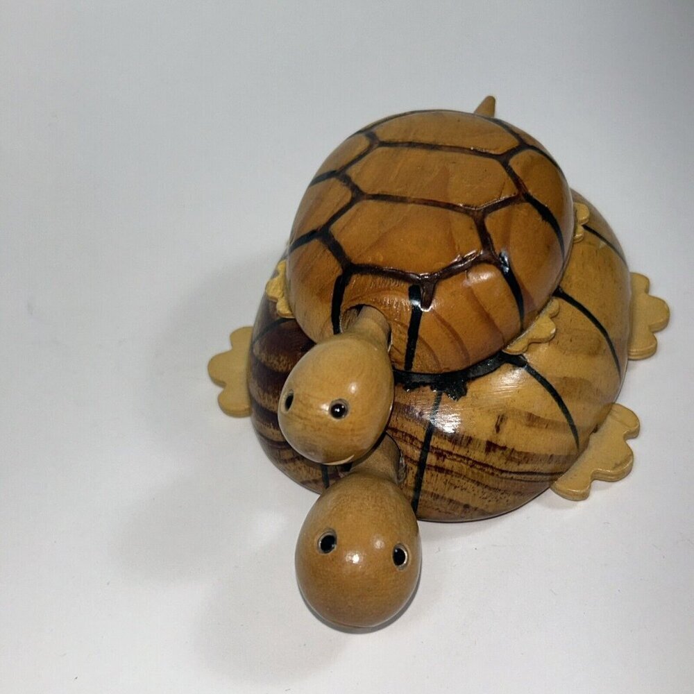 Wooden Turtle With Wheels and Moving Head & Tail And Baby - Great Toy - Bahamas - Picture 2 of 7
